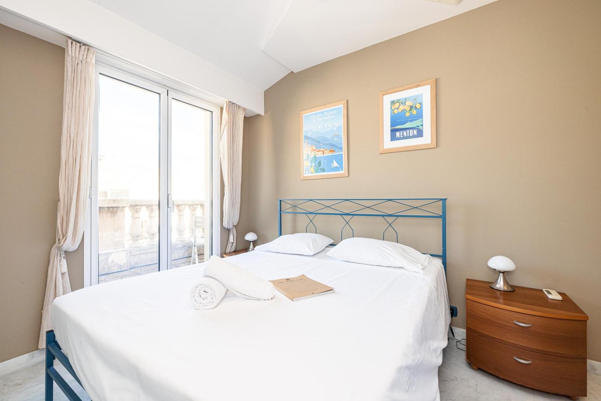 Victoria Bergamote Attic - Happy Rentals مينتون المظهر الخارجي الصورة